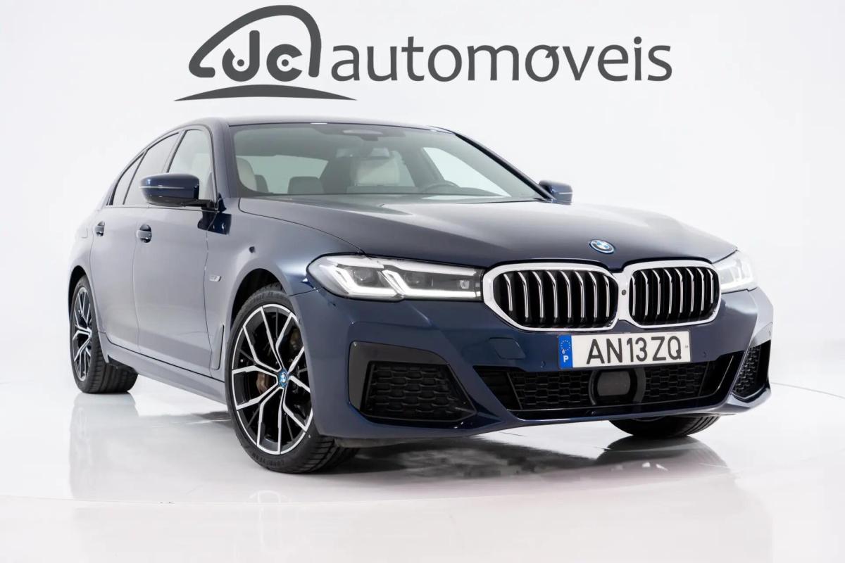 bmw-serie-5-545e-xdrive-2022-hibrido-a-gasolina-2998cc