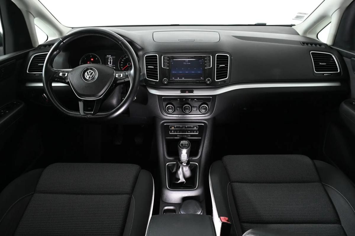 volkswagen-sharan-2016-diesel-1968cc