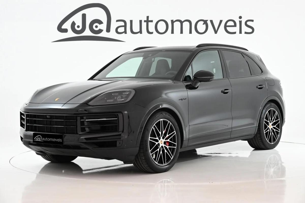 porsche-cayenne-2025-hibrido-a-gasolina-2995cc