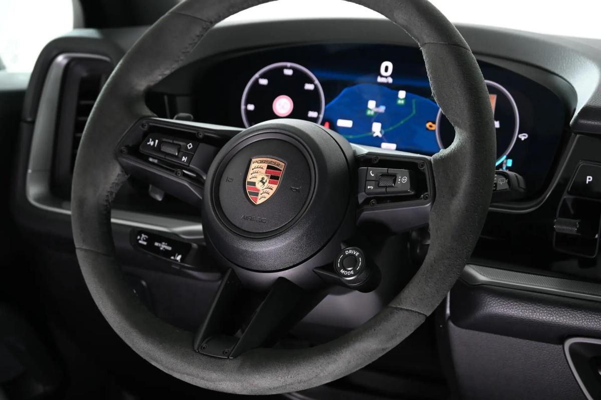 porsche-cayenne-2025-hibrido-a-gasolina-2995cc