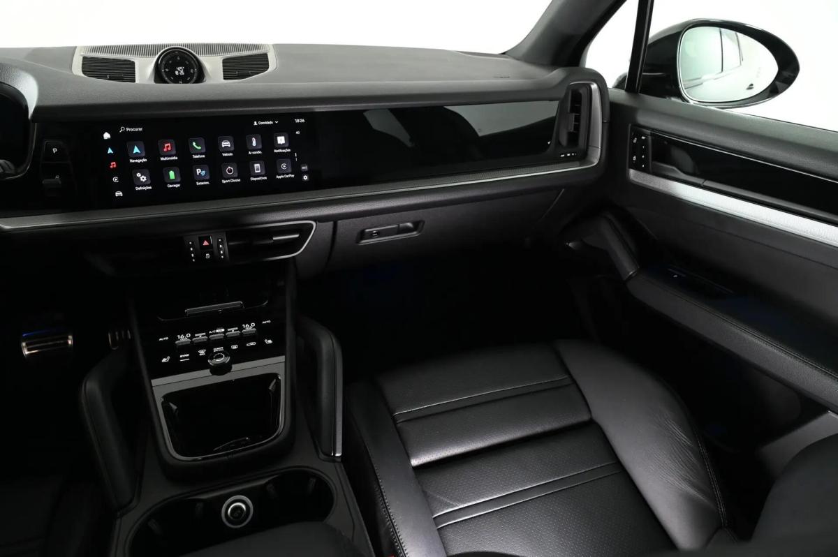 porsche-cayenne-2025-hibrido-a-gasolina-2995cc
