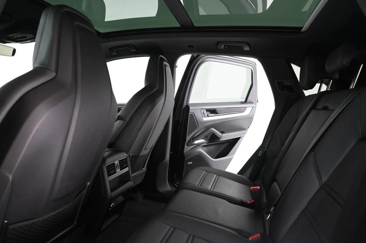 porsche-cayenne-2025-hibrido-a-gasolina-2995cc