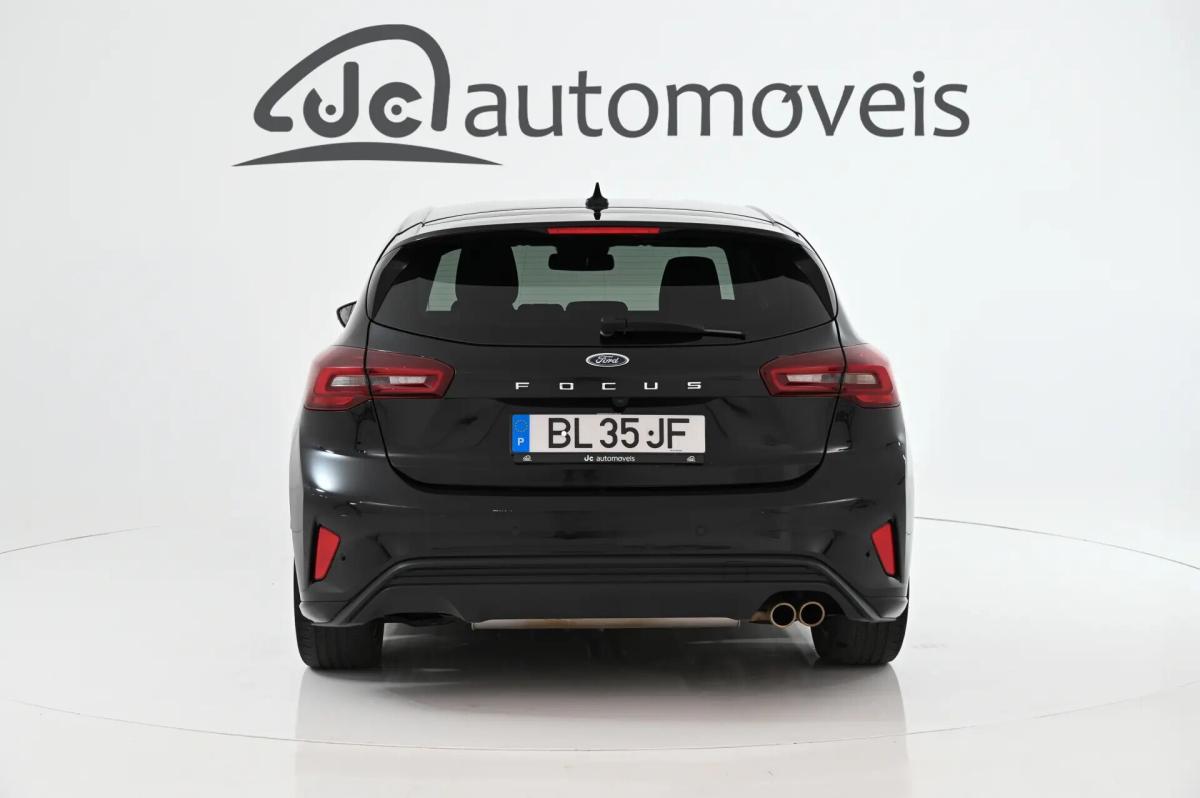 ford-focus-2024-gasolina-998cc