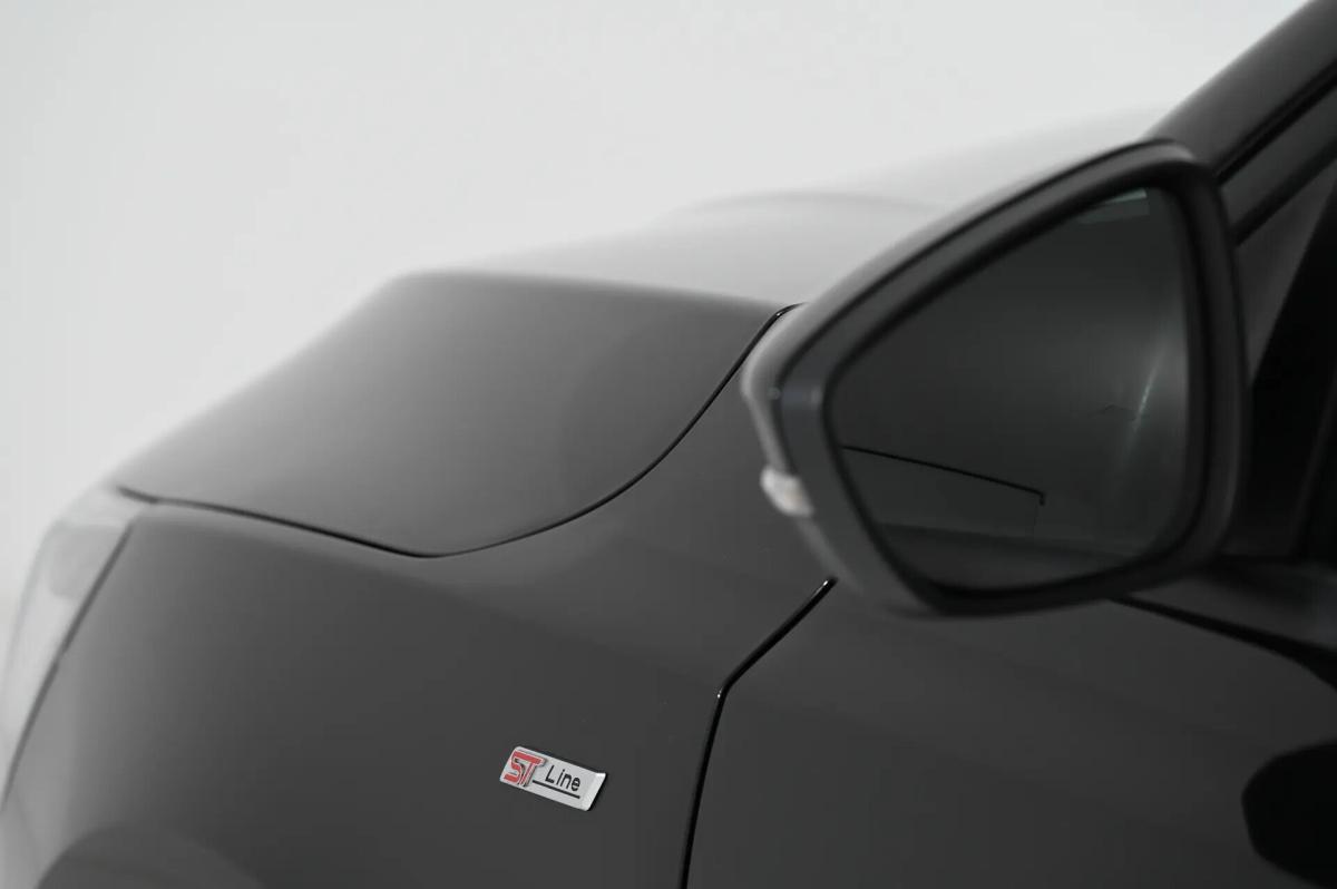 ford-focus-2024-gasolina-998cc