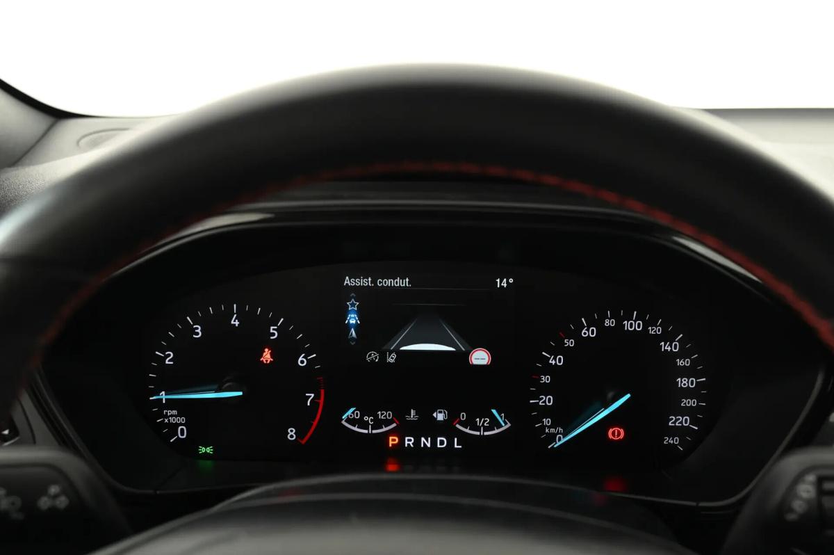 ford-focus-2024-gasolina-998cc