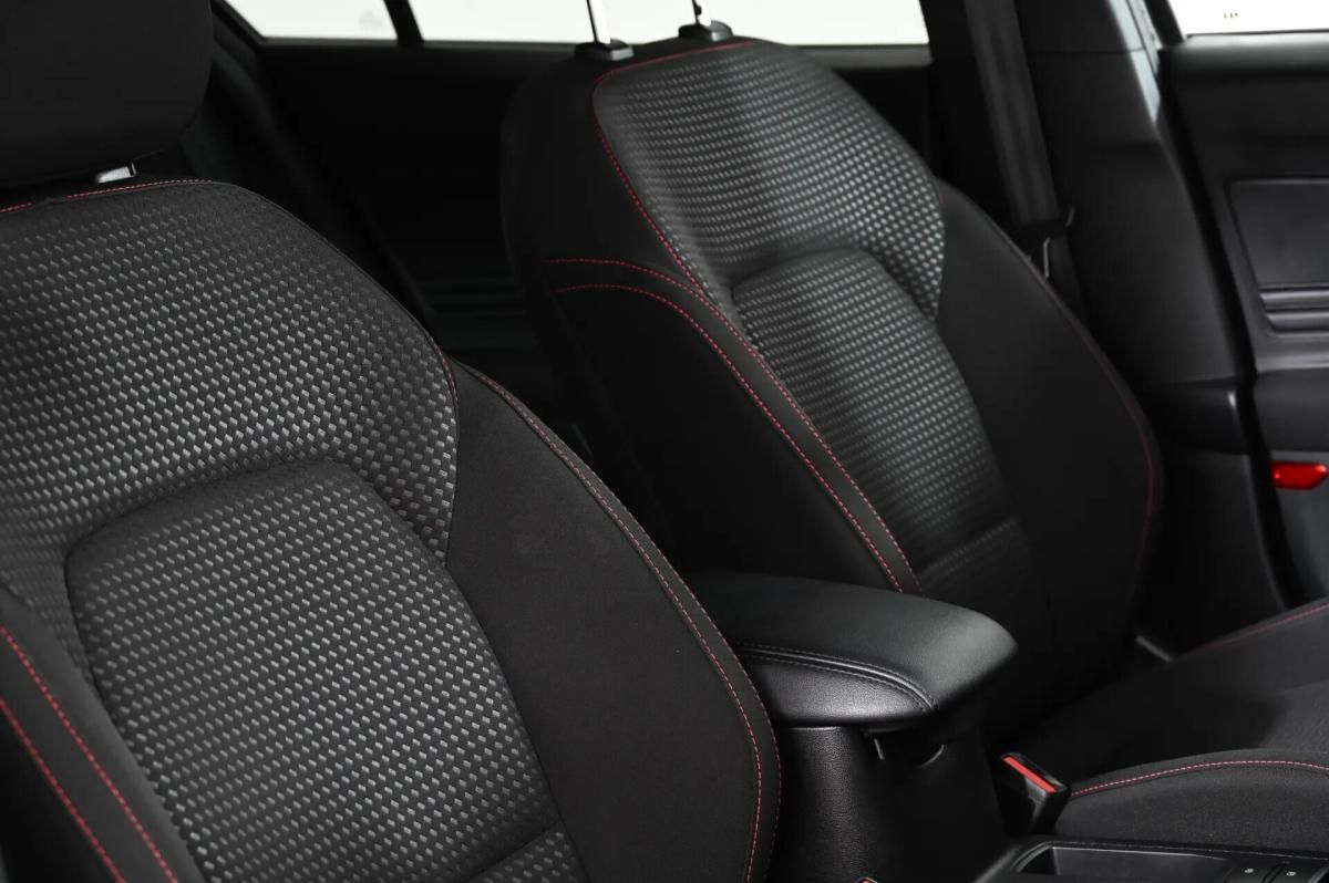 ford-focus-2024-gasolina-998cc