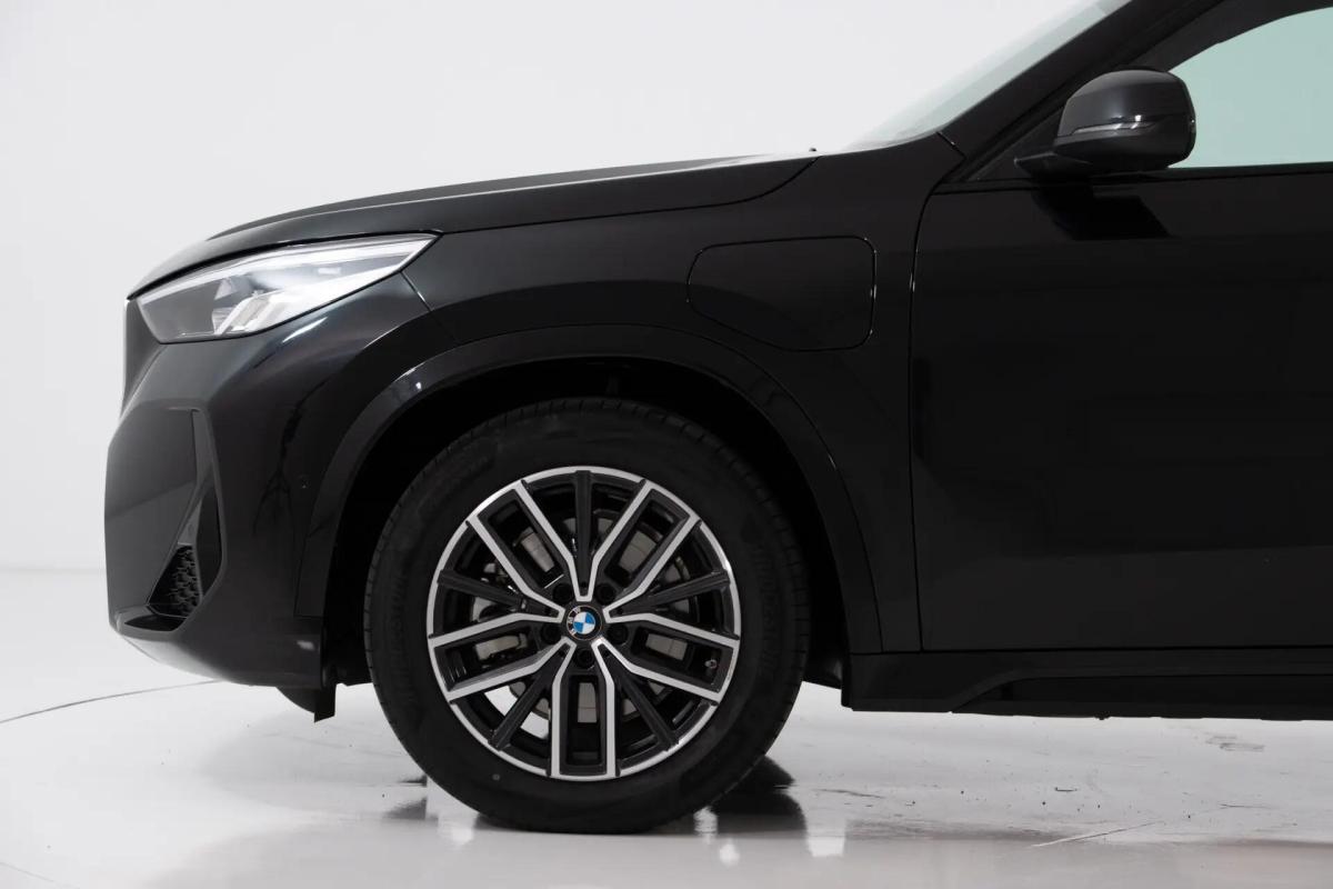 bmw-x1-xdrive25e-2025-hibrido-a-gasolina-1499cc