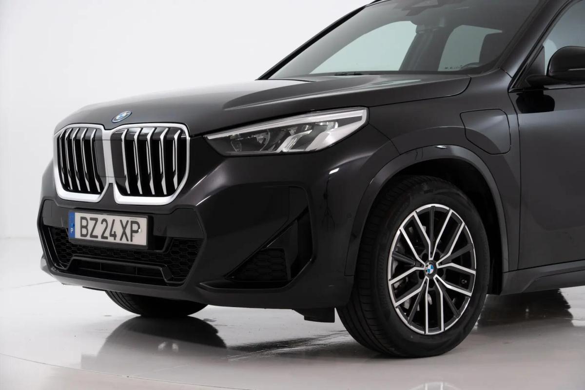 bmw-x1-xdrive25e-2025-hibrido-a-gasolina-1499cc