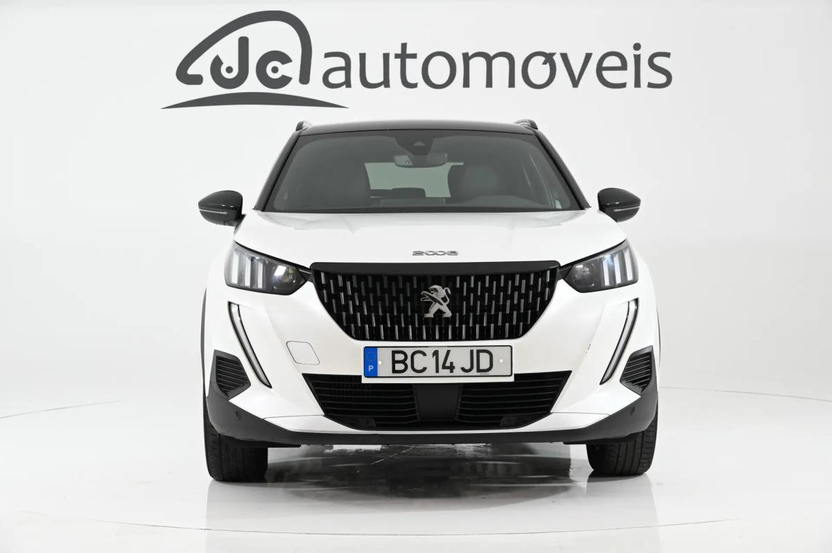 peugeot-2008-2023-gasolina-1199cc