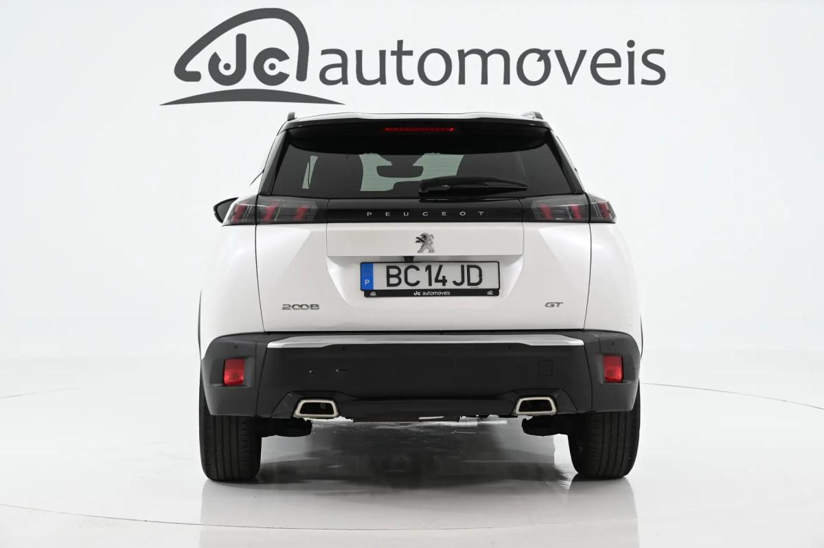 peugeot-2008-2023-gasolina-1199cc