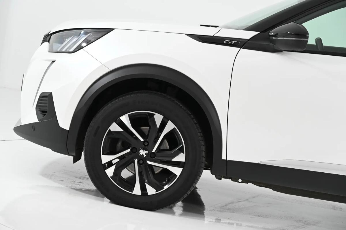 peugeot-2008-2023-gasolina-1199cc