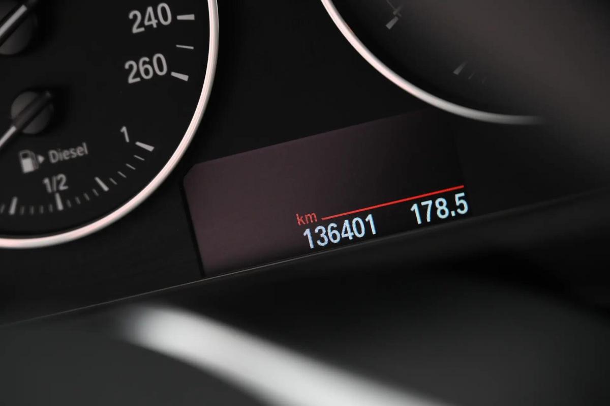 bmw-x1-16d-2016-diesel-1496cc