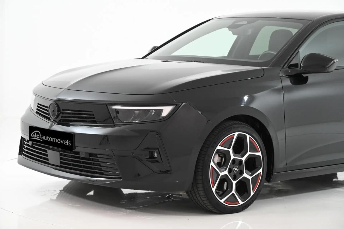 opel-astra-2024-hibrido-a-gasolina-1598cc