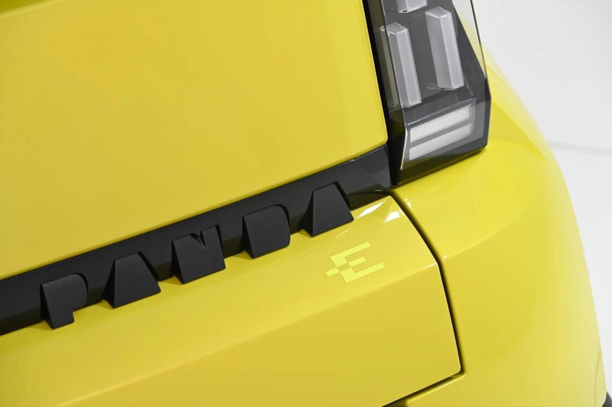 fiat-grande-panda-2025-eletrico-0cc
