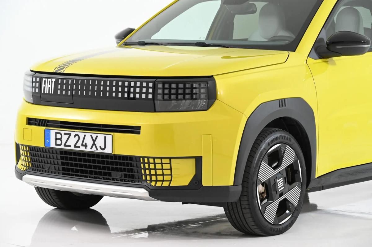 fiat-grande-panda-2025-eletrico-0cc