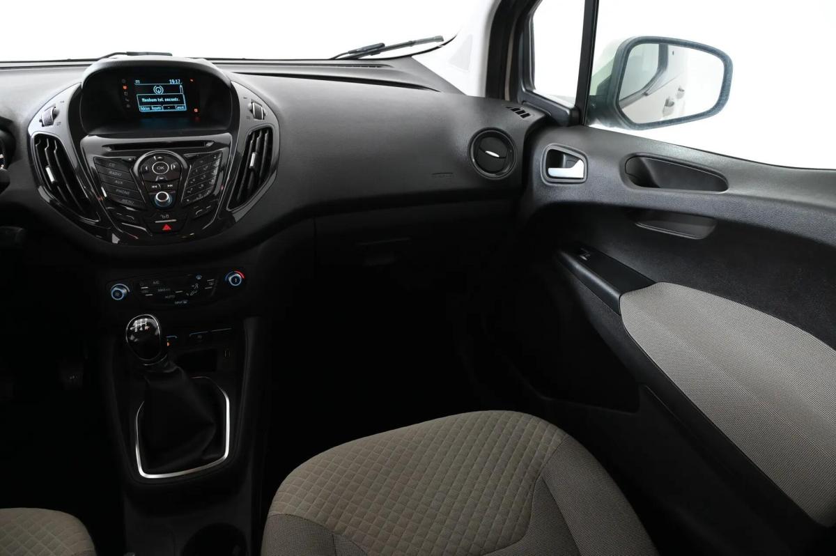 ford-tourneo-courier-2018-gasolina-998cc