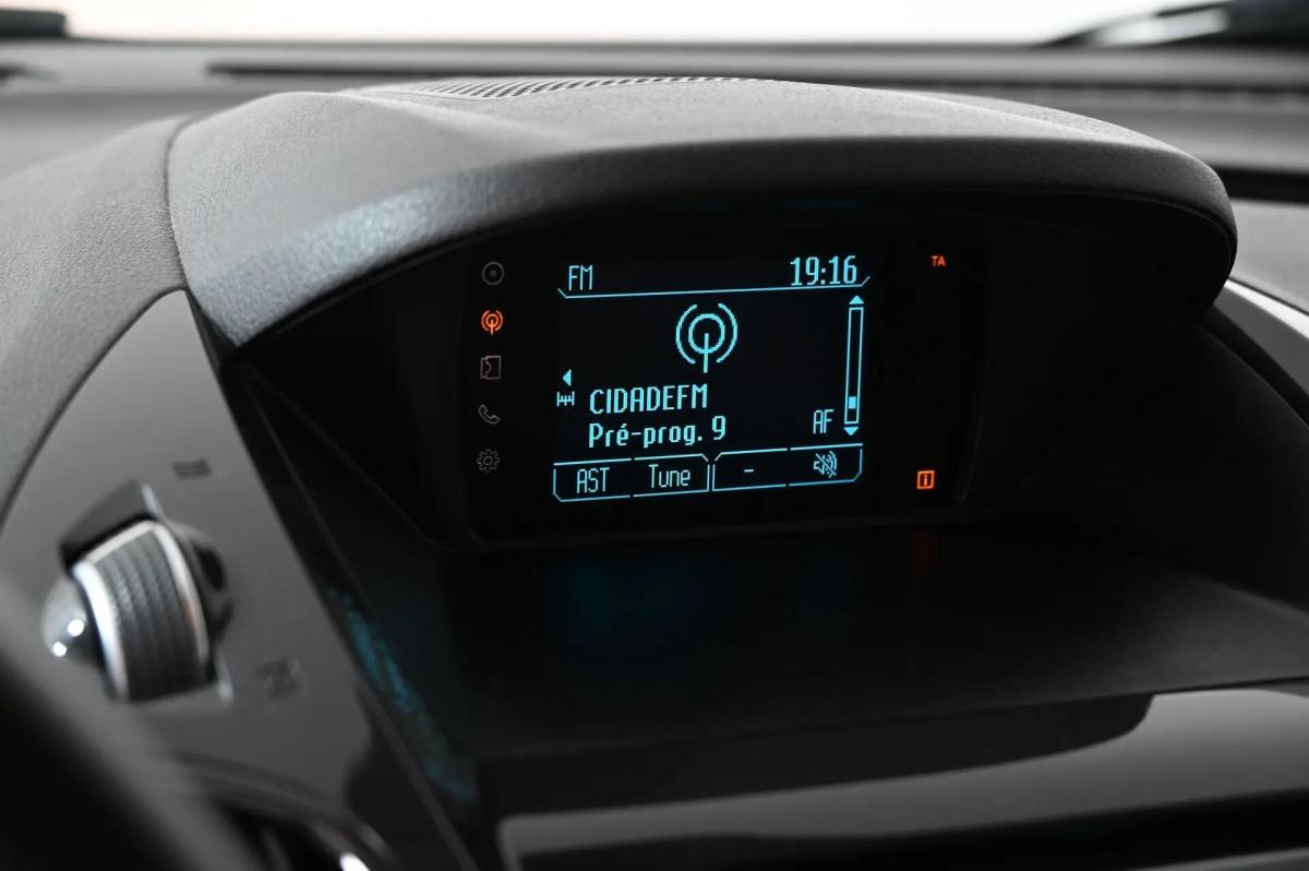 ford-tourneo-courier-2018-gasolina-998cc