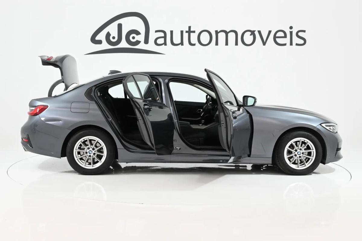 bmw-serie-3-318d-2022-diesel-1995cc