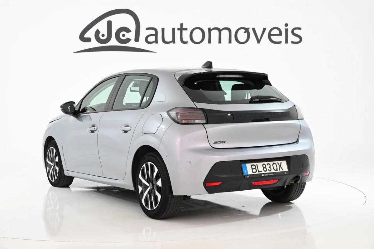 peugeot-208-2024-gasolina-1199cc