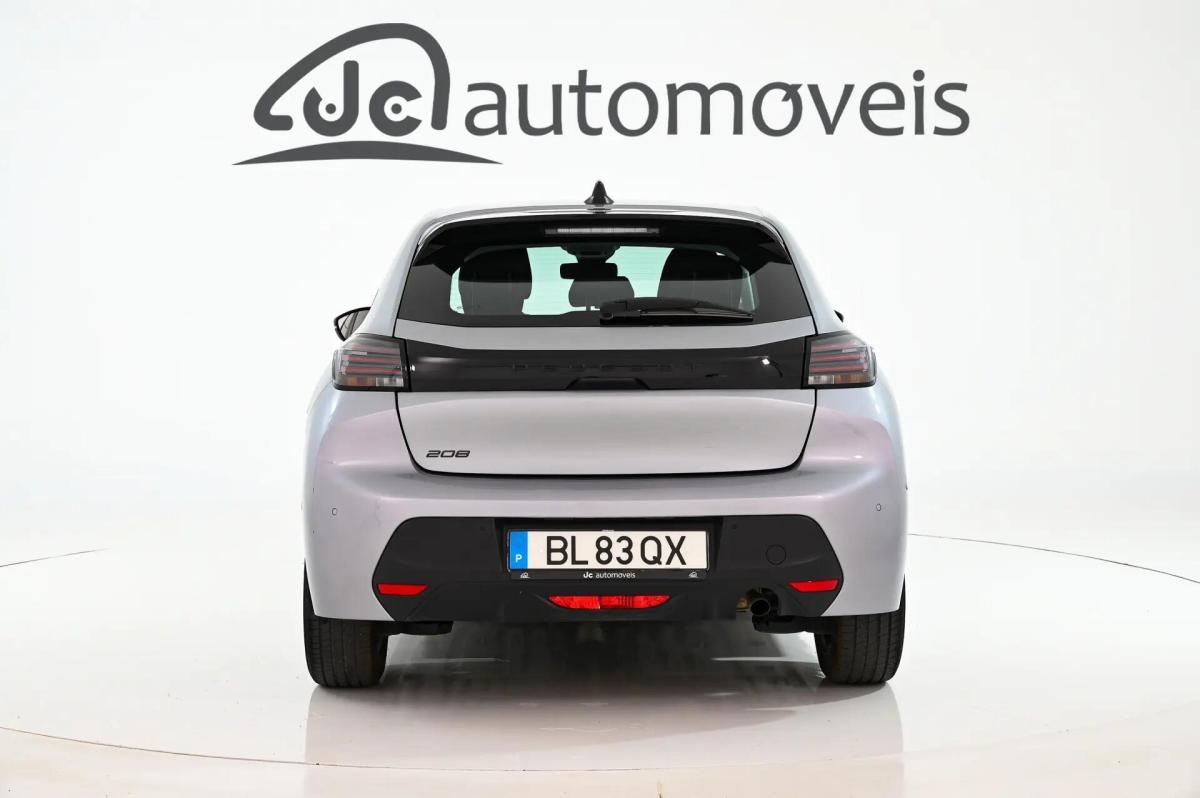 peugeot-208-2024-gasolina-1199cc