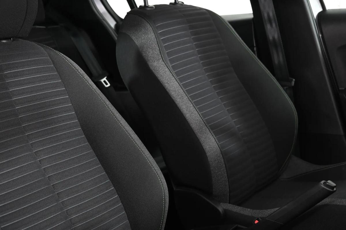 peugeot-208-2024-gasolina-1199cc