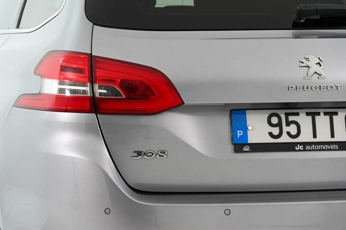 peugeot-308-sw-2017-diesel-1560cc