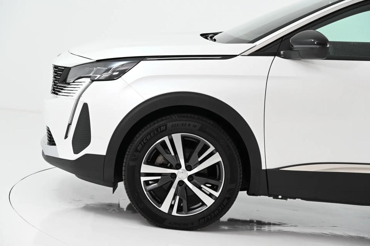 peugeot-5008-2024-gasolina-1199cc
