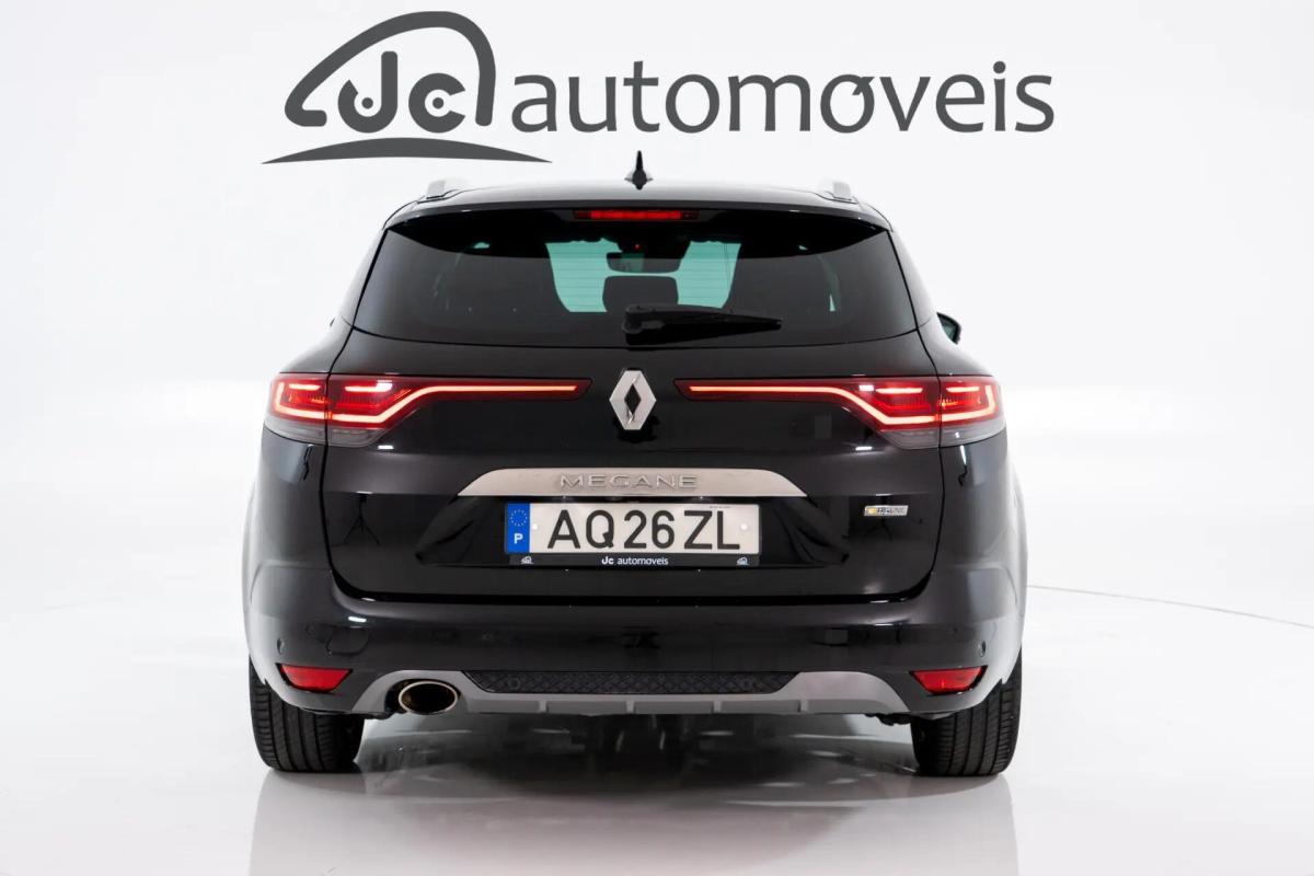 renault-megane-sport-tourer-2022-diesel-1461cc
