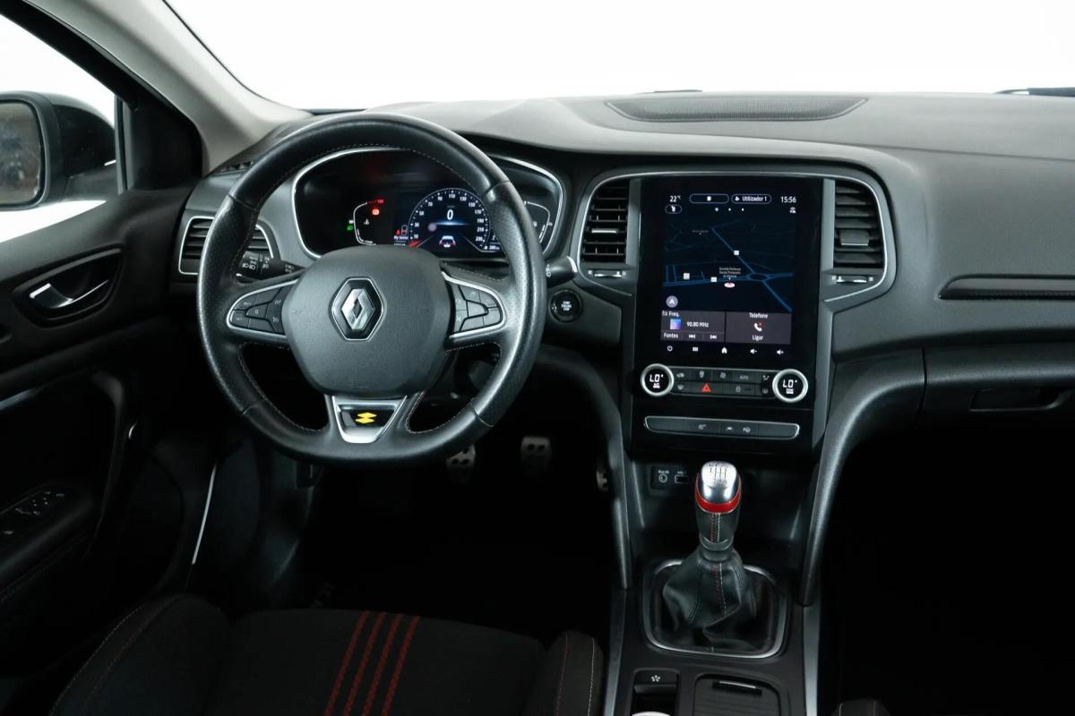 renault-megane-sport-tourer-2022-diesel-1461cc