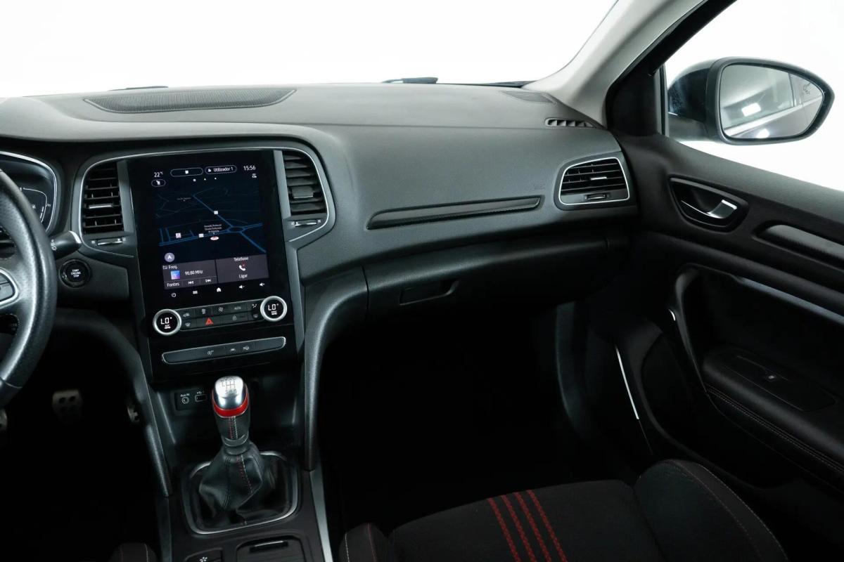 renault-megane-sport-tourer-2022-diesel-1461cc