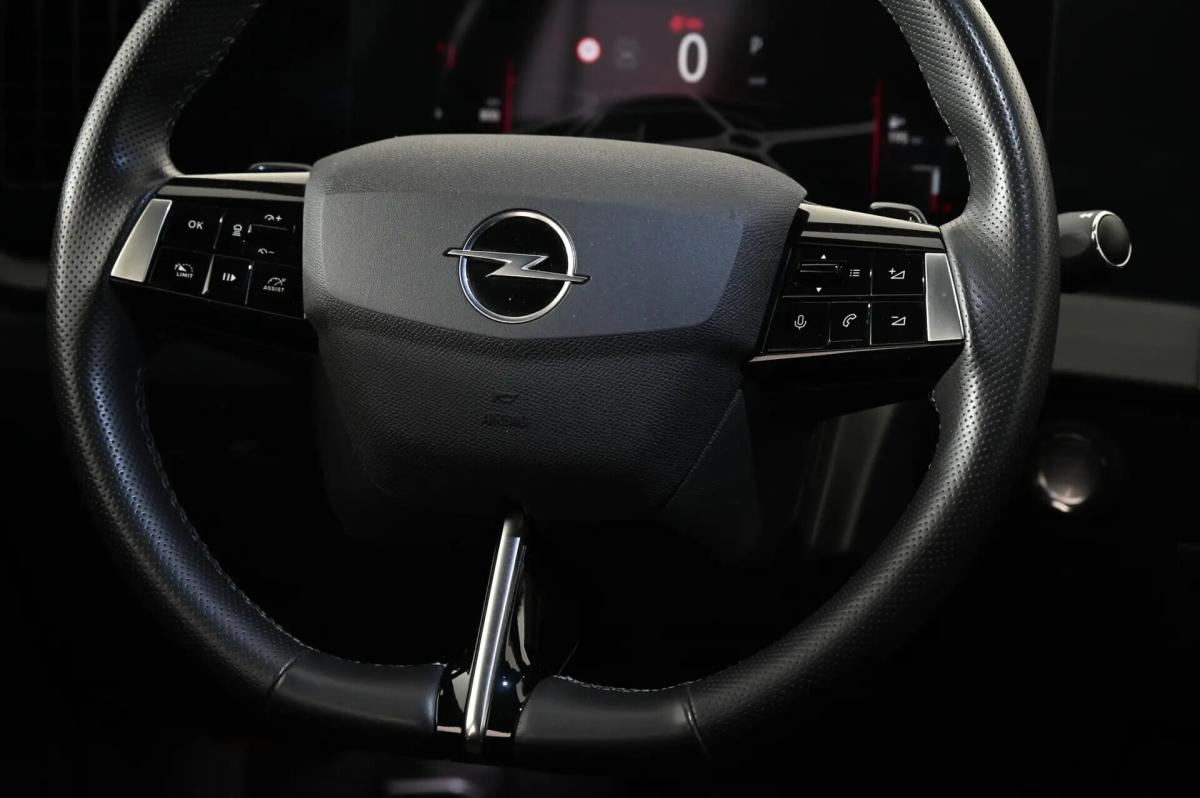opel-astra-sport-tourer-2024-diesel-1499cc
