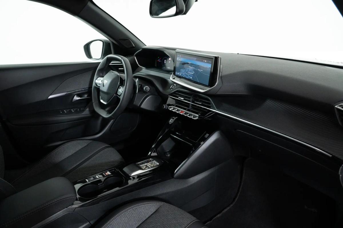 peugeot-2008-2024-gasolina-1199cc