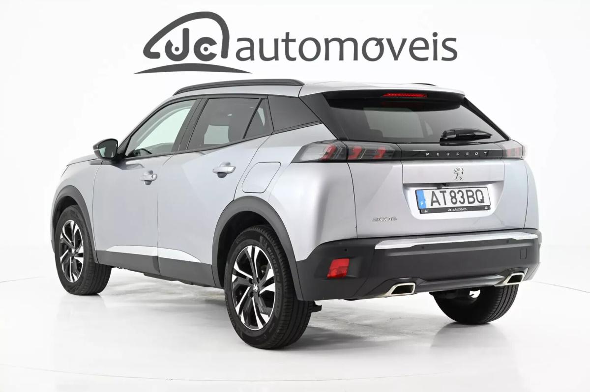 peugeot-2008-2022-gasolina-1199cc