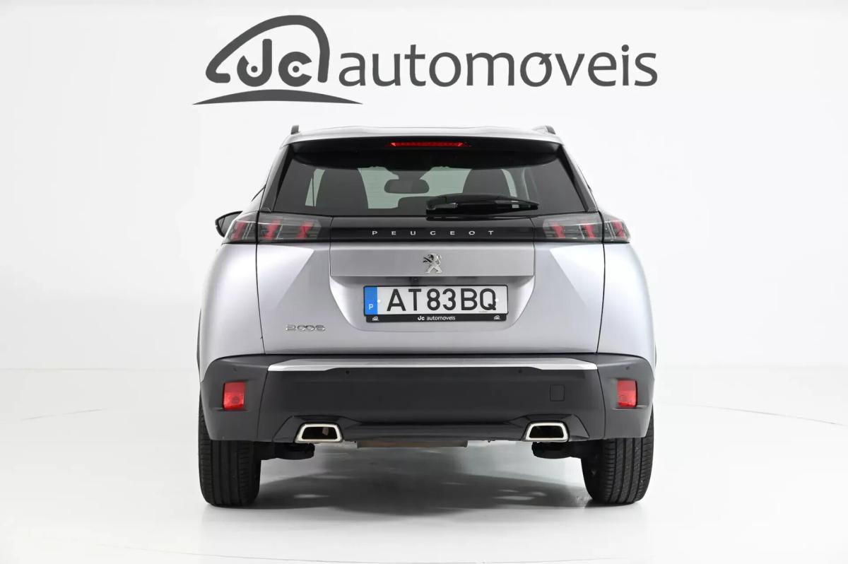 peugeot-2008-2022-gasolina-1199cc
