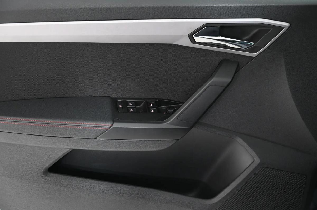 seat-arona-2021-gasolina-999cc