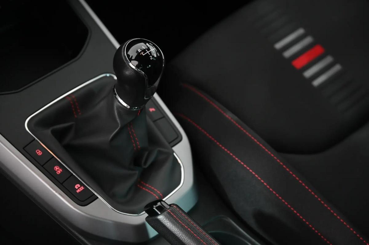 seat-arona-2021-gasolina-999cc