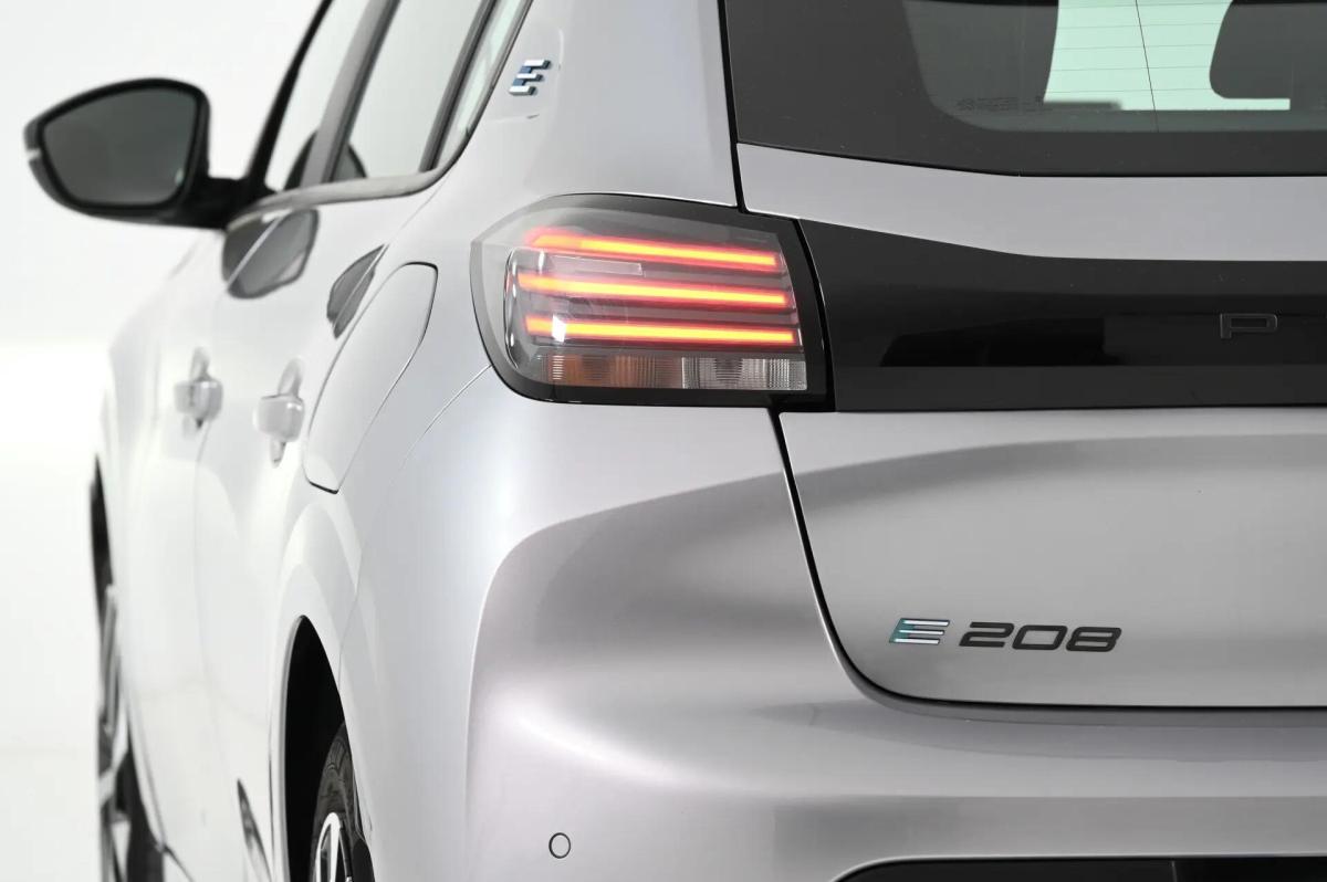 peugeot-e-208-2024-eletrico-0cc