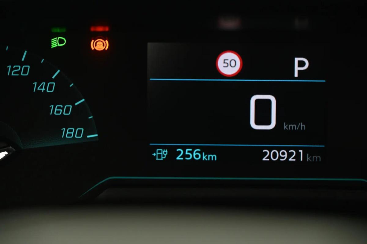 peugeot-e-208-2024-eletrico-0cc