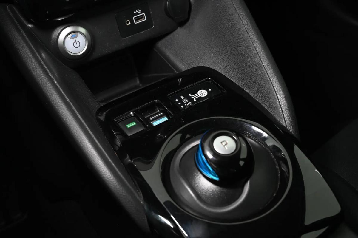 nissan-leaf-2020-eletrico-0cc