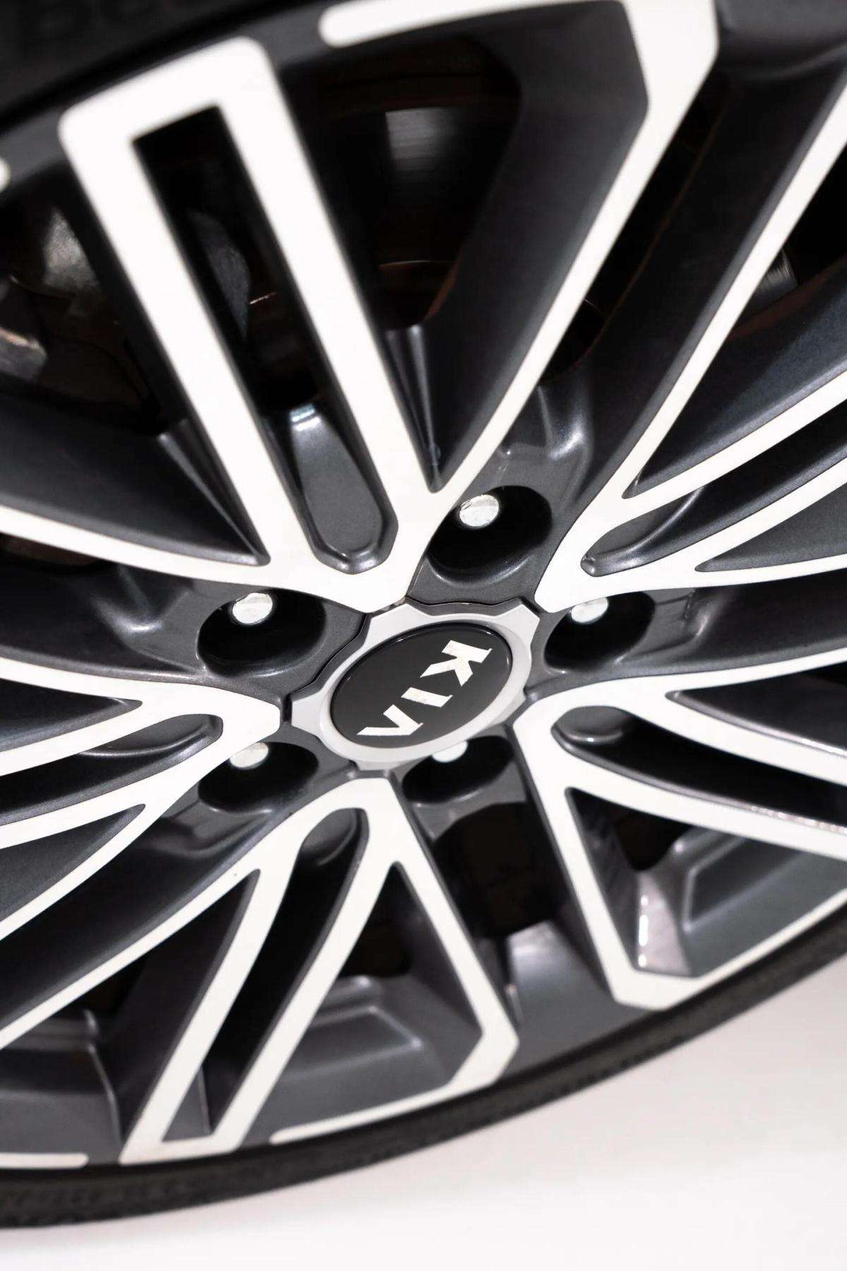 kia-proceed-2019-diesel-1598cc