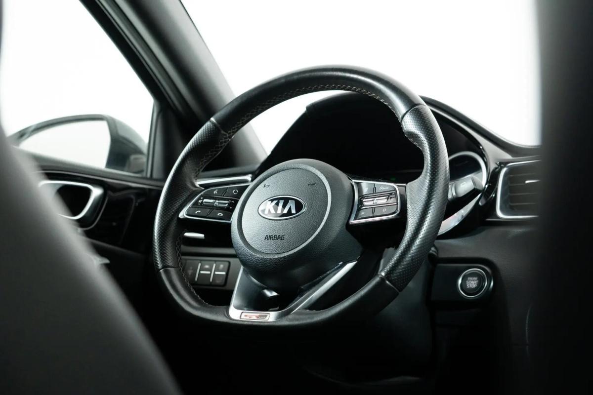kia-proceed-2019-diesel-1598cc