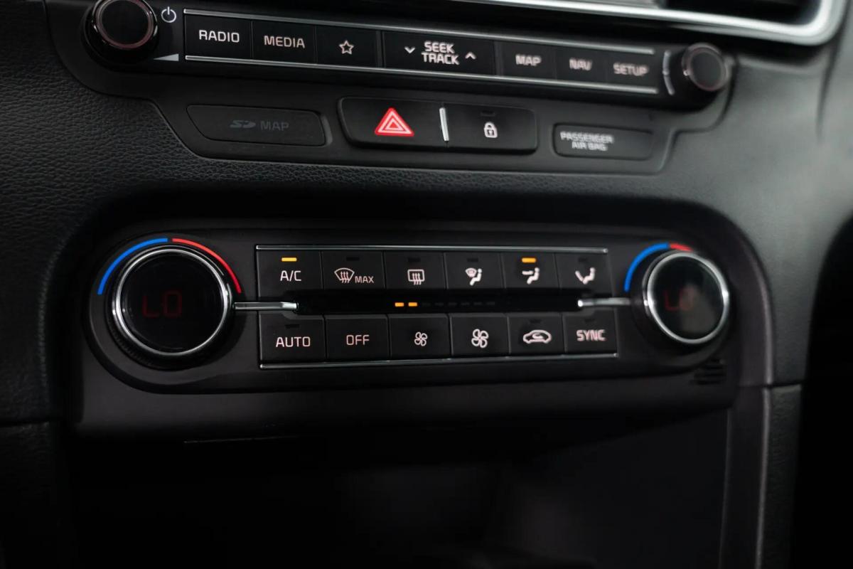kia-proceed-2019-diesel-1598cc