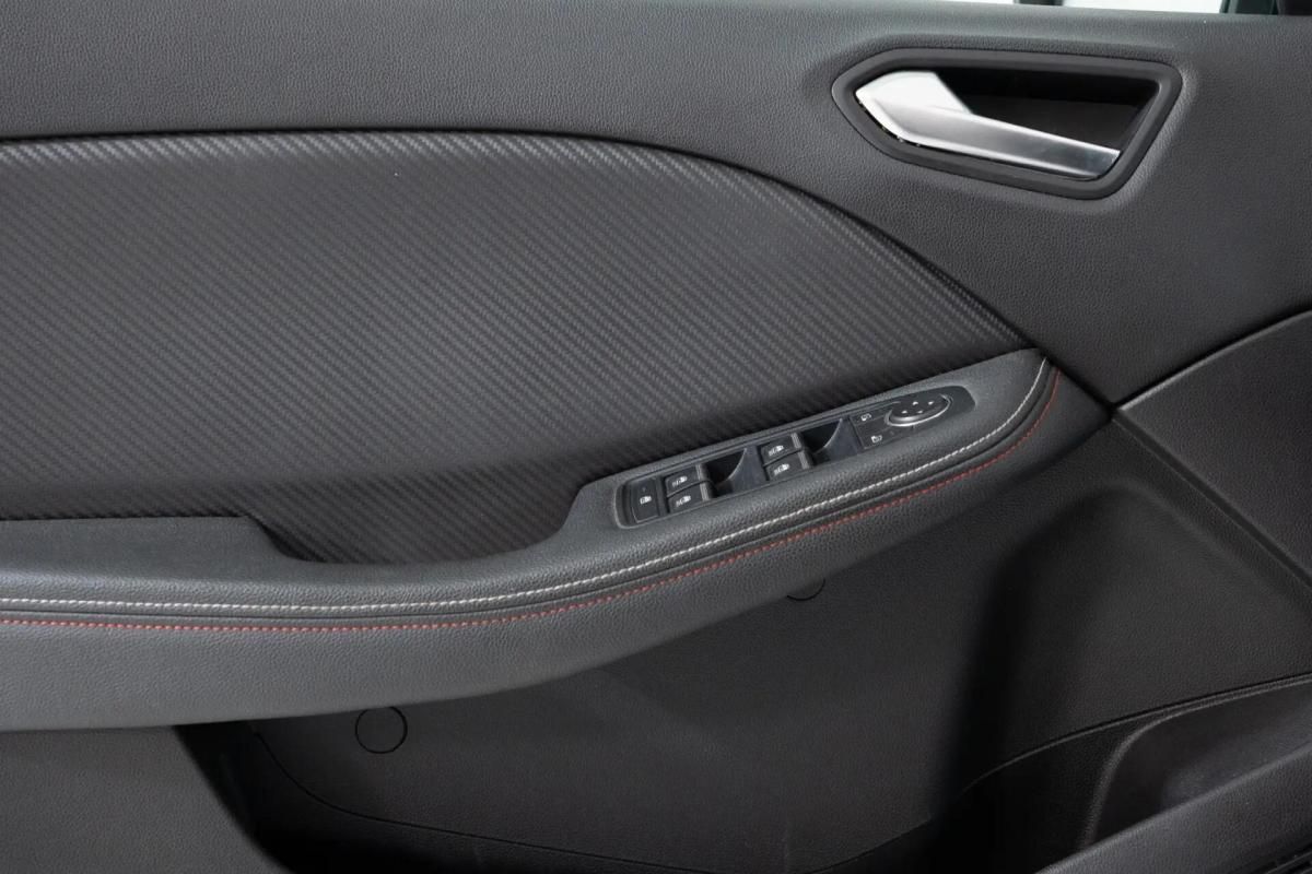 renault-clio-2023-gasolina-999cc