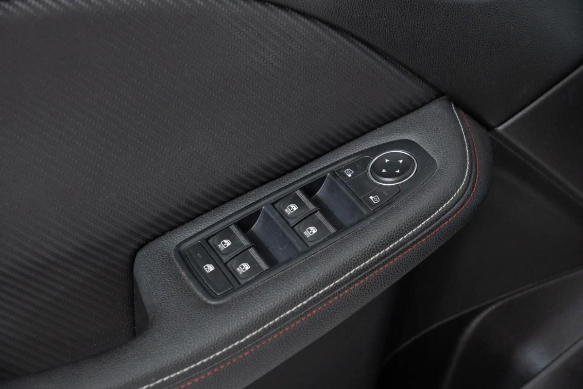 renault-clio-2023-gasolina-999cc