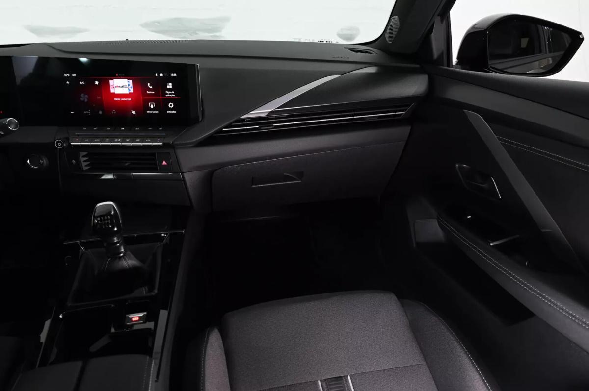 opel-astra-sport-tourer-2024-gasolina-1199cc