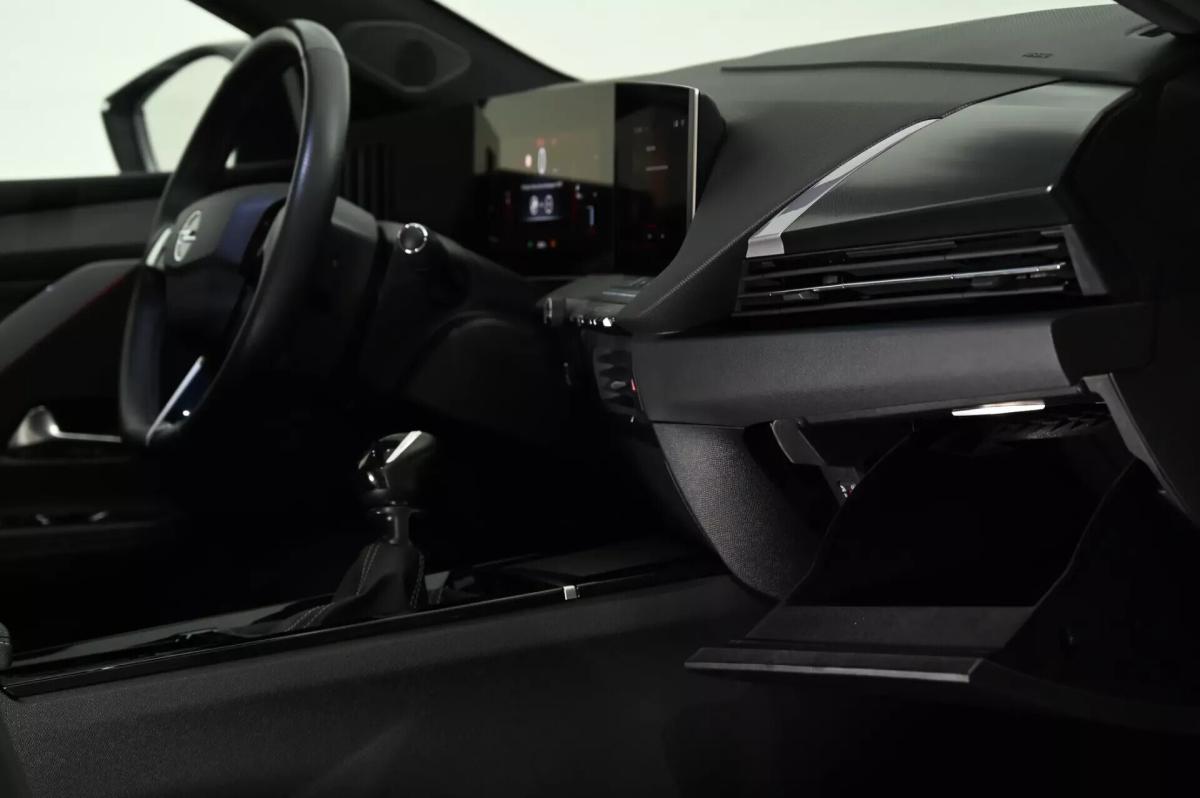 opel-astra-sport-tourer-2024-gasolina-1199cc