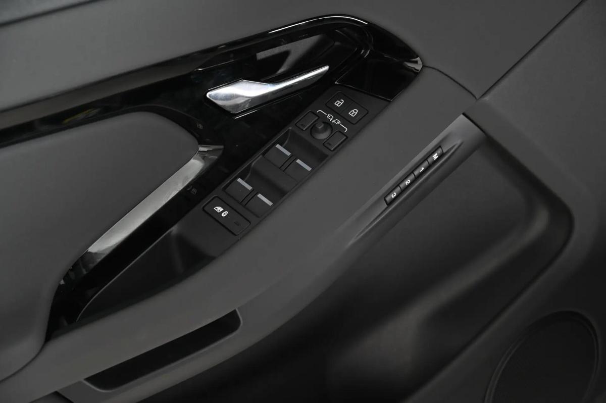 land-rover-range-rover-evoque-2026-hibrido-a-gasolina-1498cc