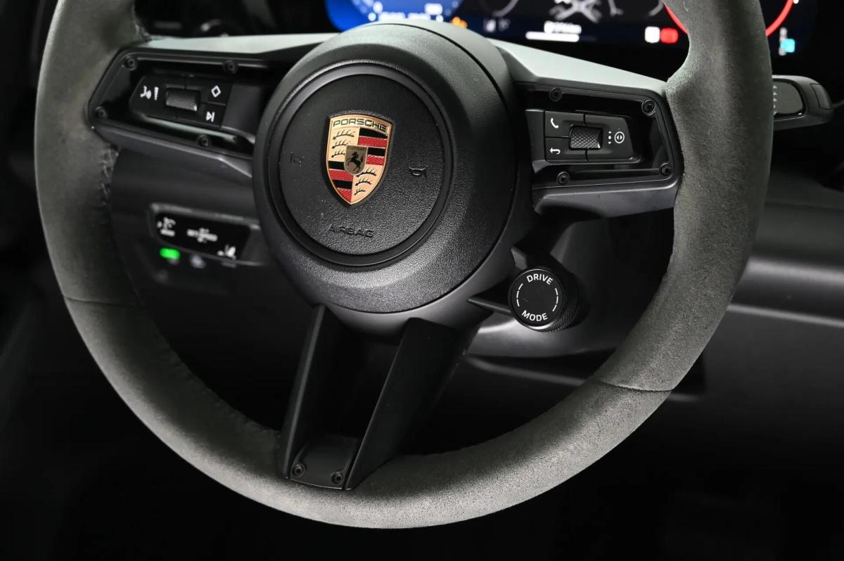 porsche-macan-2025-eletrico-0cc