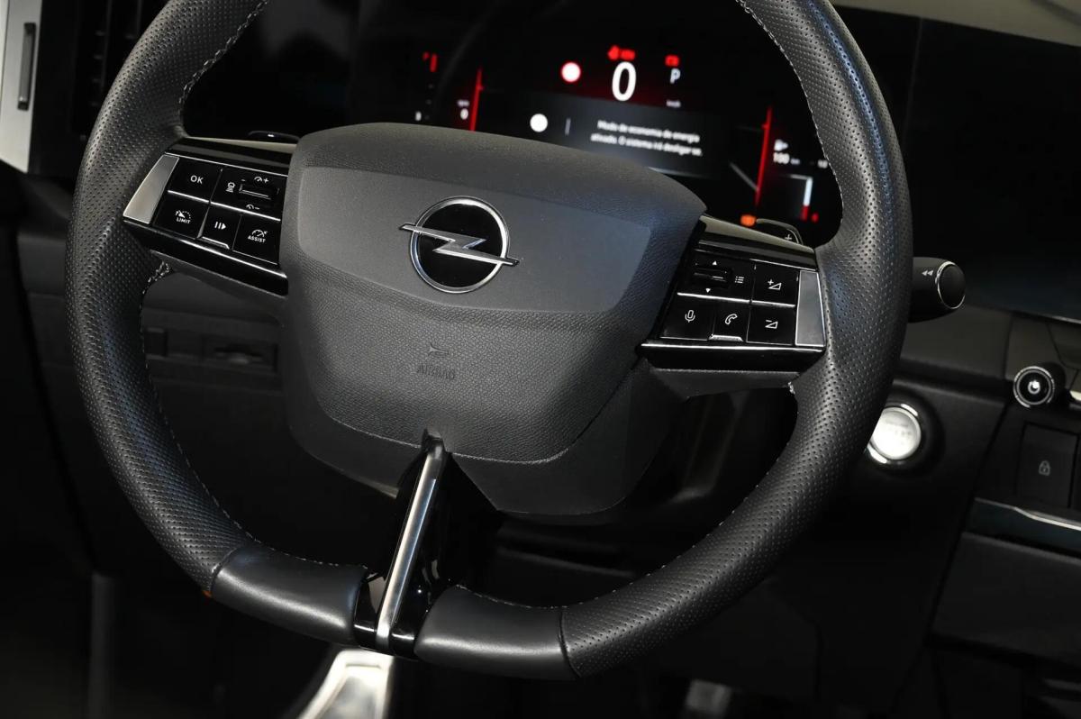 opel-astra-sport-tourer-2024-gasolina-1199cc
