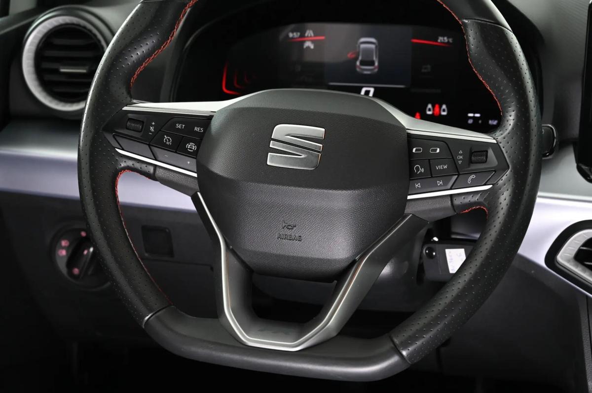 seat-ibiza-2025-gasolina-999cc